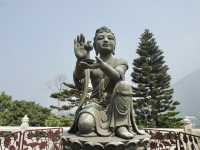 Hong Kong’s Sacred Icon: A Moment at the Big Buddha