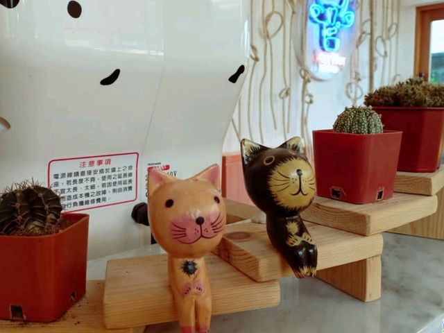 Mor Mor Milk Cafe'  🐮