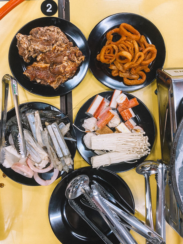 Cafe Hunting | Saloma Steamboat & Grill 🍴
