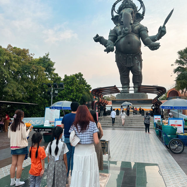 📍อุทยานพระพิฆเนศองค์ยืนปางสัมฤทธิ์ จ.ฉะเชิงเทรา 🕉