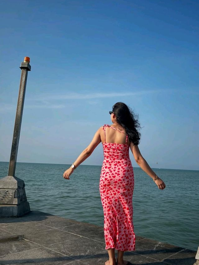 🌊 Penang Beach Bliss: A Must-Visit Paradise! 🏖️