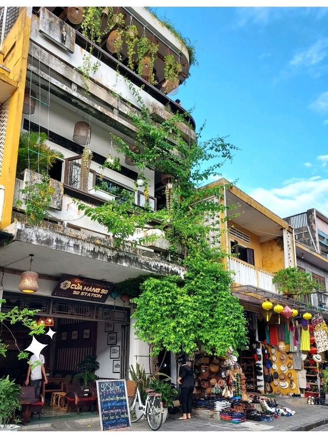 คาเฟ่ย่านเมืองเก่าฮอนอัน