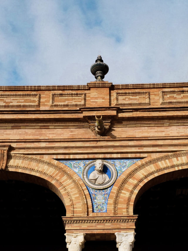 The Enchanting Plaza de España: A Majestic Gem of Seville
