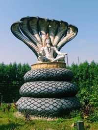 シヴァ神のパワーを感じる🕉スピリチュアルな寺院