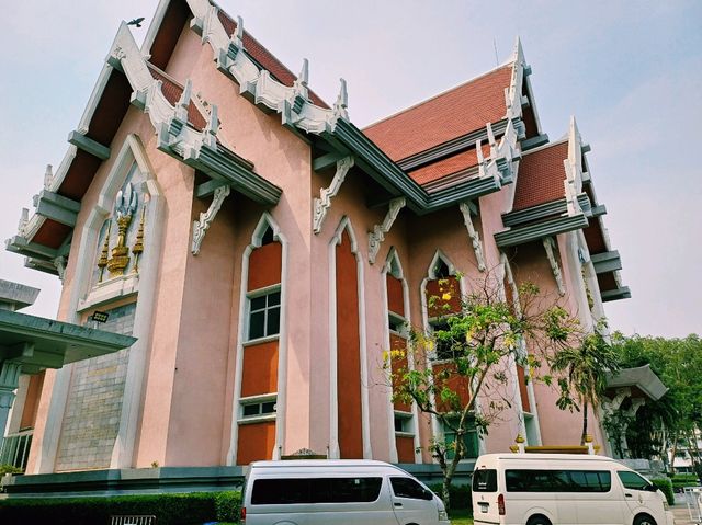 泰國曼谷湄南河畔著名古跡皇家寺廟歷史圖書館建築博物館一日遊行程，是打卡拍照📸