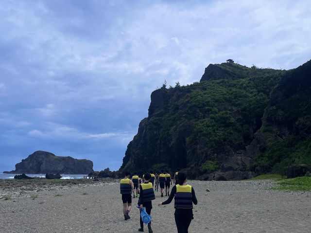 綠島必去景點📍藍洞秘境膚淺