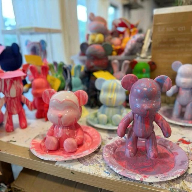 🖌🖌ปิดเทอมนี้พาลูกมาปลดปล่อยกับคาเฟ่ในเมือง