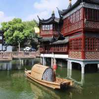 Enchanting beauty of Yu Garden 