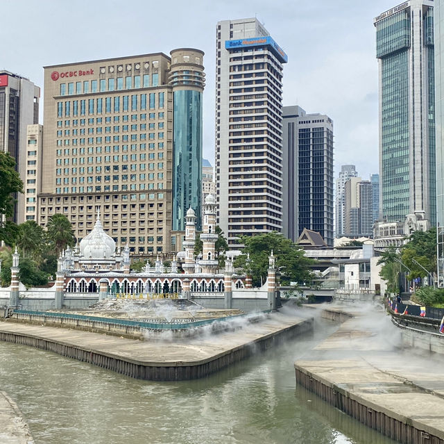 🚶‍♂️ クアラルンプールの街をシティーウォーク！🇲🇾