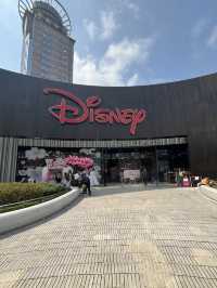 แฟนดิสนีย์ไม่ควรพลาด!  Disney Store สาขา Lujiazui