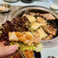 釜山人氣韓式燒肉店｜肉質新鮮＋桌邊服務