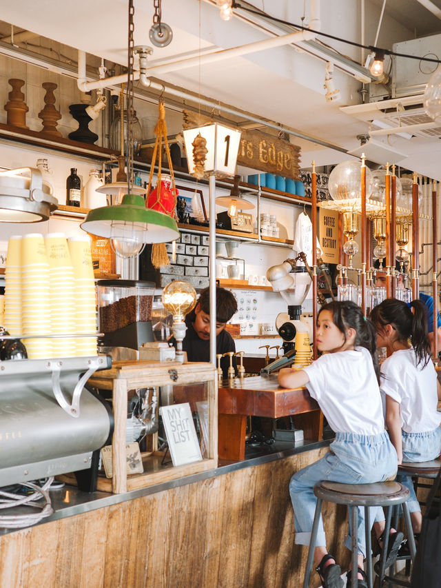 🇯🇵 沖繩 高品質咖啡 人氣工業風 x 海景 ZHYVAGO COFFEE WORKS☕🌊