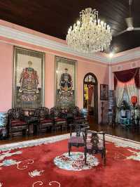 Day trip to Pinang Peranakan Mansion ,Penang famous historical building! 