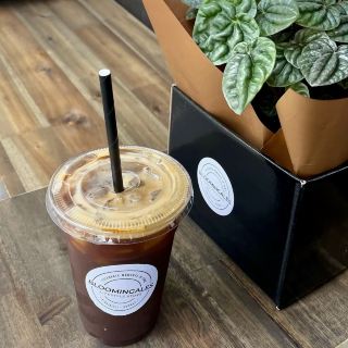 🇦🇺 Enjoy a special feeling at a cafe surrounded by beautiful flowers