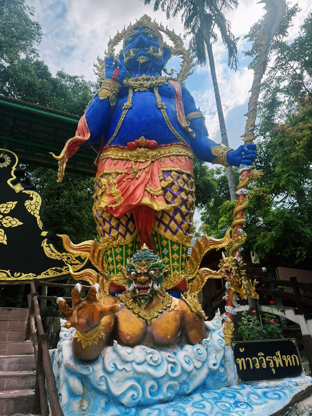 วัดเขาบังเหยชุมพลสีมาราม - ชัยภูมิ