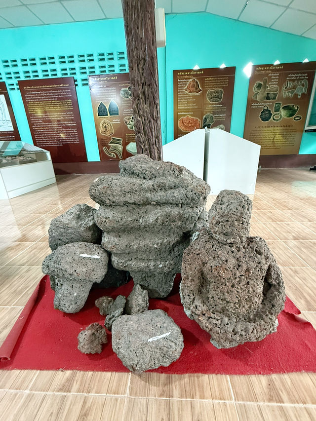 เที่ยวพิพิธภัณฑ์ท้องถิ่น เมืองโบราณสุวรรณปุระ