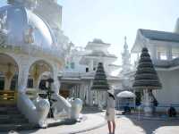 วัดสีขาวที่โดดเด่นคู่จังหวัดเชียงราย