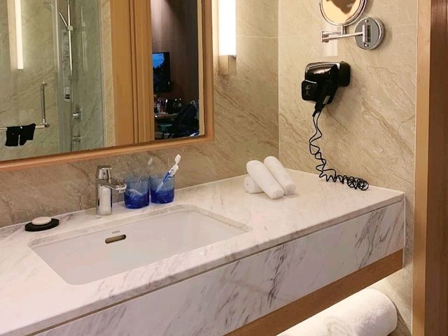 Skyview Hotel Bangkok หรูหราหมาเห่า ทำเลเยี่ยม