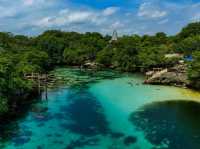 What do you see in the lagoon?
