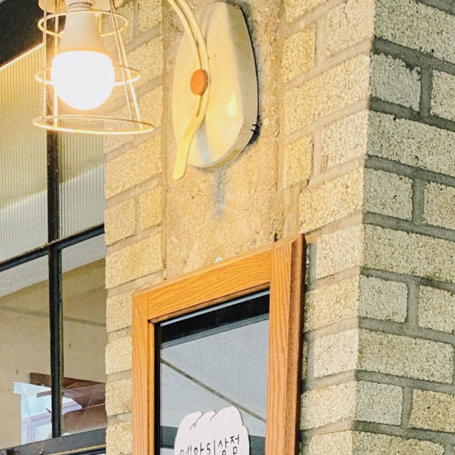 A Surprisingly Unique Art Experience at Daejeon Creative Center