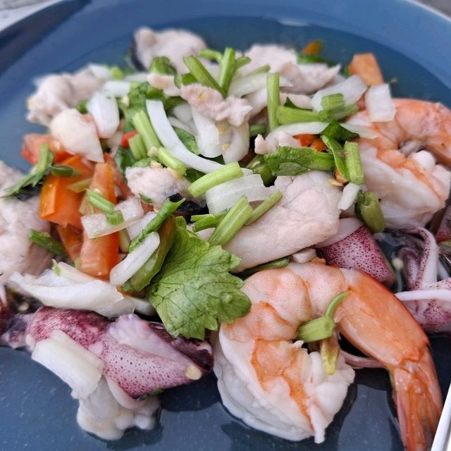 ร้านเจ๊โนรี ข้าวต้มปลา อาหารตามสั่ง