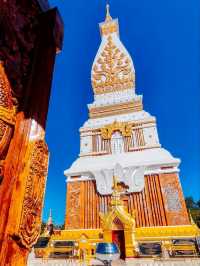 พระธาตุพนม – สถานที่ศักดิ์สิทธิ์คู่แผ่นดินอีสาน