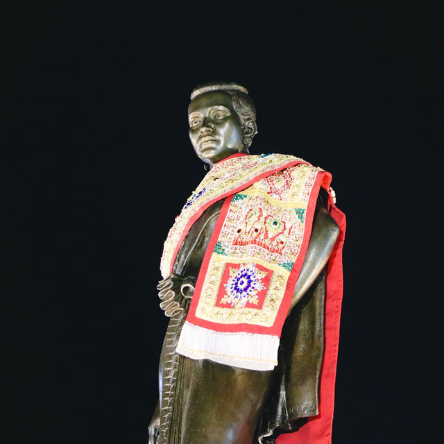 อนุสาวรีย์ท้าวสุรนารี