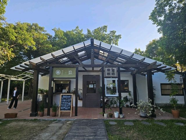 極具歷史價值的台南樹屋