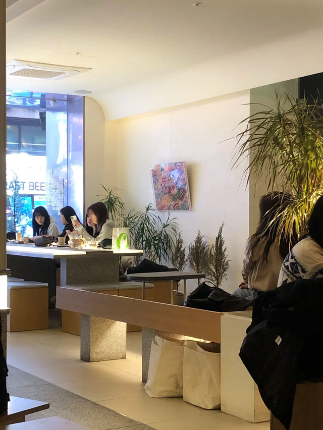 Cream Chic, Seoul