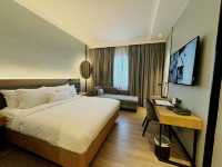 City hotel, nothing to shout off. 