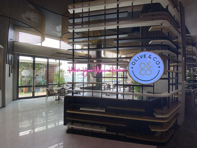 Olive & Co, Batam – Scenic Spot with Great Food!