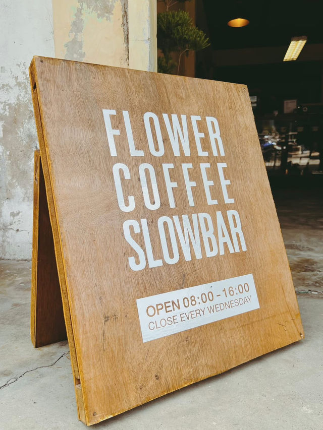FLOWER COFFEE SLOWBAR