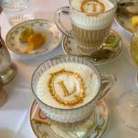 【フランス】 LADUREE シャンゼリゼ通り店 ブランチビュッフェ