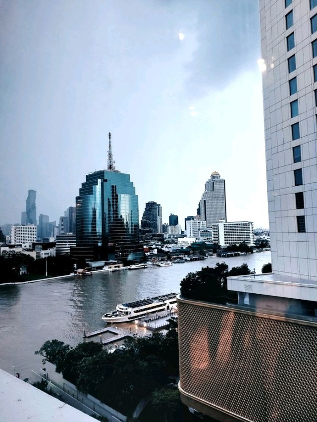 MILLENNIUM HILTON, Bangkok
