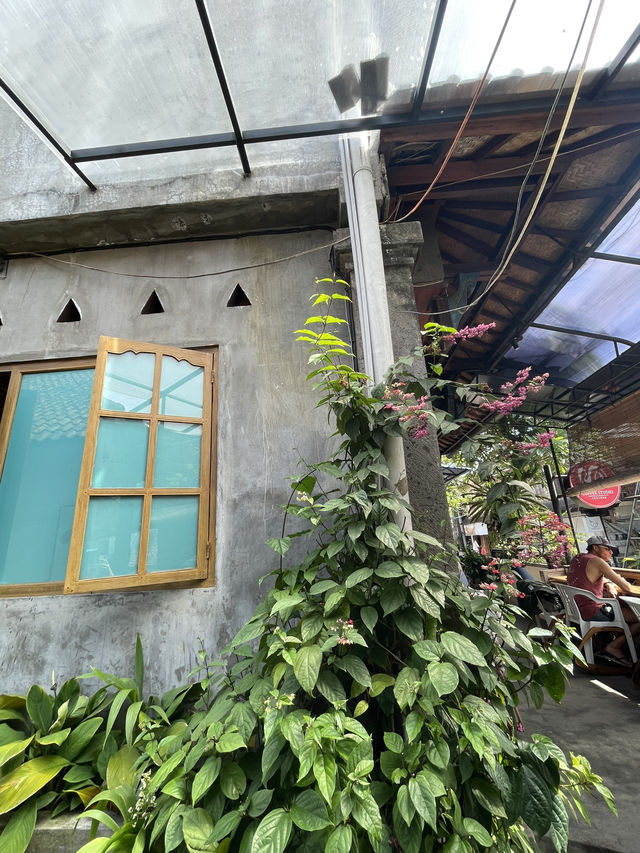 🇮🇩 Seniman Coffee Studio in Bali