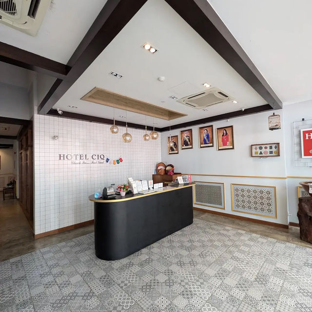 Hotel CIQ