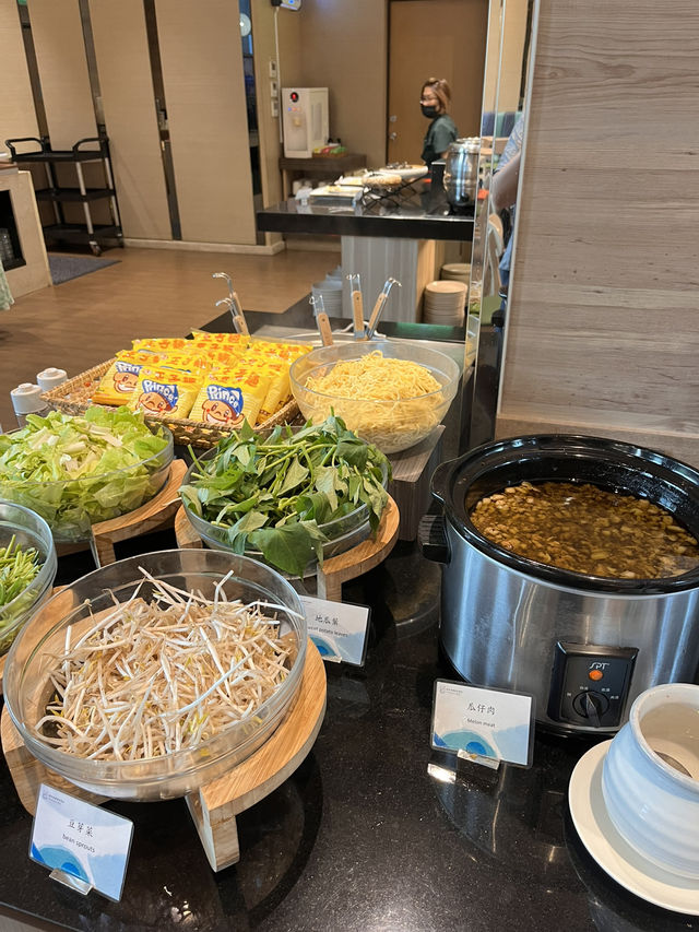 知本泡湯住宿！早餐豐富精緻～