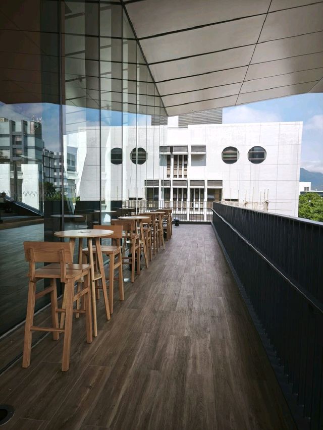 認真專業的大學展覽館