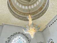 Grace in White: A Visit to Sheikh Zayed Grand Mosque