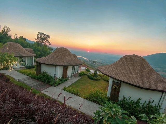 At Tree Resort