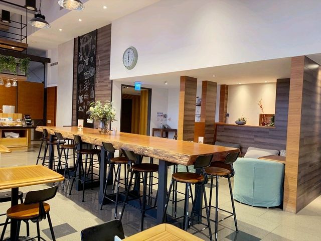 高雄住宿｜鄰近瑞豐夜市、駁二，絕佳位置！