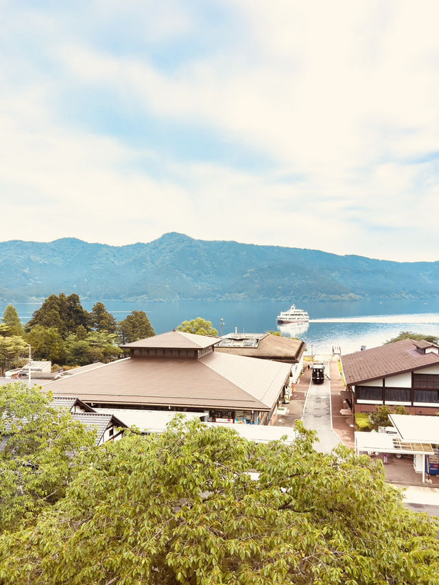 Sky High Over Hakone: A Summer Ride on the Kamagatake Ropeway