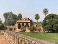 Time Travel, Tomb Style