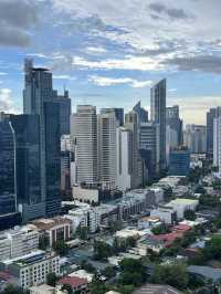 🇵🇭 Half a Day in Manila: From Colonial Streets to Coastal Malls 🏛️🌊🛍️