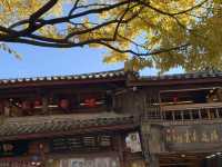 High-angle look at Lijiang Old Town
