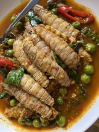 รีวิวร้านซีฟู้ดเจ๊เมี้ยน บางแสน – เด็ดสมคำร่ำลือ 🦀