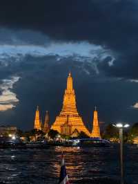 วัดอรุณราชวราราม (Wat Arun) 
