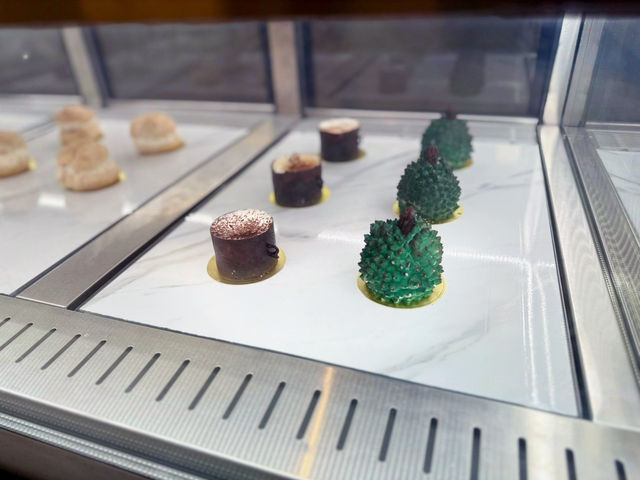 For the Sweet Tooths infused with Jap-French Malaysian Vibes 