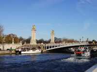 🗼 Sailing Through Parisian Dreams – River Seine Cruise