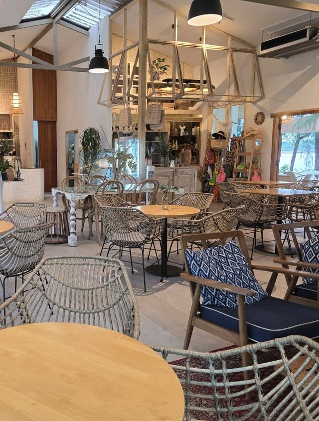 The Playyard Eatery